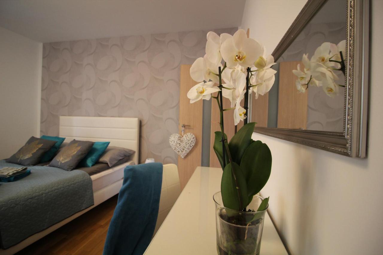 Apartament Centrum Krawiecka 2 Wrocław Eksteriør billede